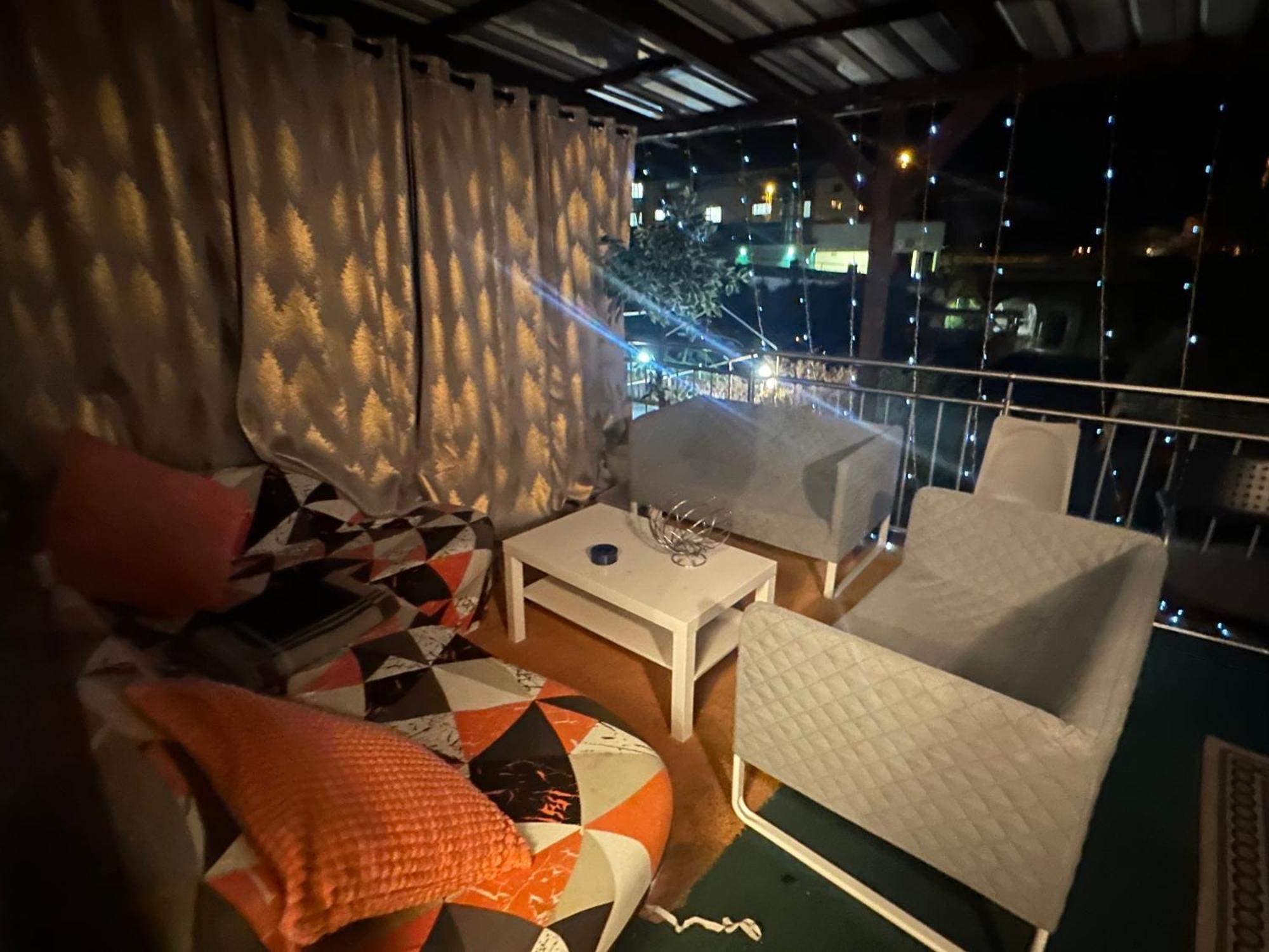 Schoenes Zimmer In Bahnhofsnaehe In Einer Wohnung Mit Grosser Terrasse Гіссен Екстер'єр фото